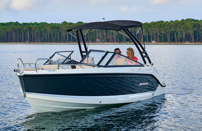 Quicksilver 605 Bowrider – Sport, Style & Mediterranean Freedom