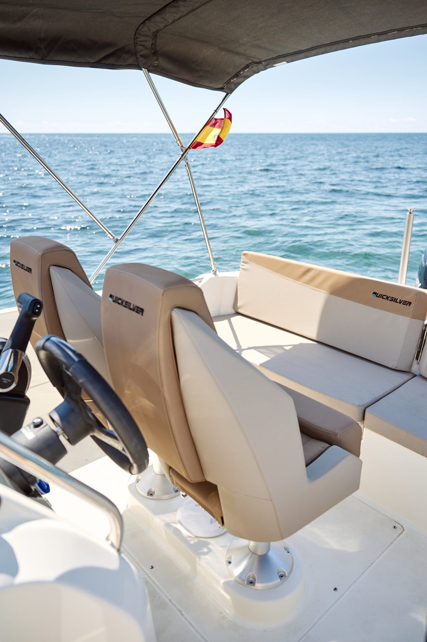 Quicksilver 605 Open