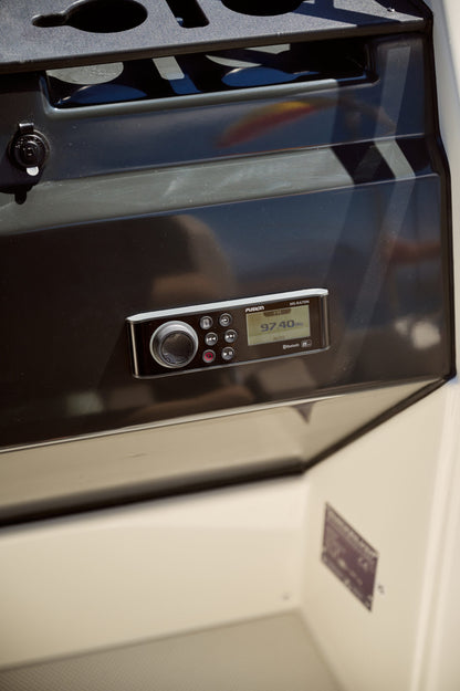 Quicksilver 605 Open